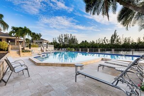 Apartment (3 Bedrooms) | Front of property - Kayaks, Bikes & Bay Access: Bradenton Escape! (Bradenton)