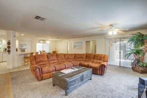 Interior - Swim & Golf: Palm Desert Home in Senior Community! (Palm Desert)