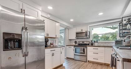 Centrally Located Merritt Island Cottage w/ Deck!