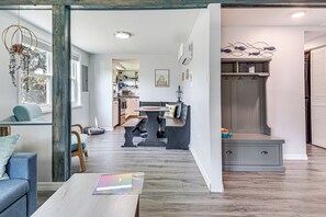 Cottage (2 Bedrooms) | Nội thất