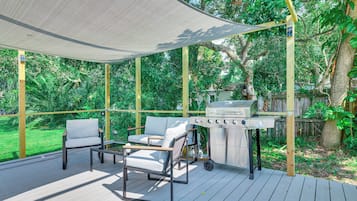 Cottage (2 Bedrooms) | Terrace/patio