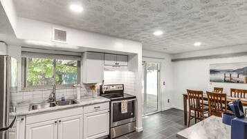 Nhà (3 Bedrooms) | Nội thất