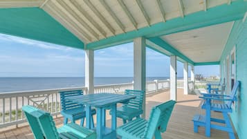 House (3 Bedrooms) | Front of property