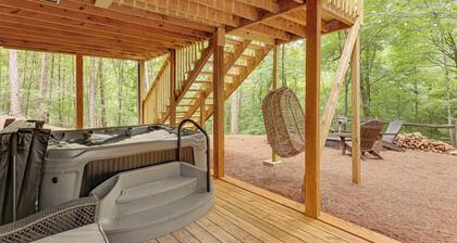 Family-friendly Dadeville Cabin w/ Hot Tub & Porch