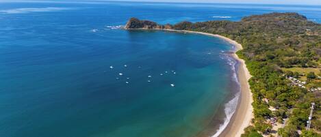 مناشف للشاطئ