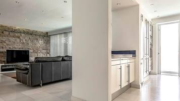 Villa | Private kitchen | Fridge, microwave, oven, stovetop