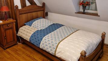 2 slaapkamers, een strijkplank/strijkijzer, wifi, beddengoed