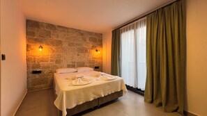 Standard Room | Free WiFi - Mira House Alaçatı (Cesme)