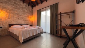 Standard Room | Free WiFi - Mira House Alaçatı (Cesme)