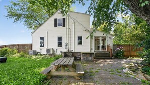 House, 4 Bedrooms | Outdoor dining - Stowe Retreat Mountain Views & Fenced Backyard by RedAwning (Stowe)