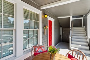 House, 2 Bedrooms | Outdoor dining - Charming Downtown Mccloud Retreat 2 Bedroom Home by RedAwning (McCloud)
