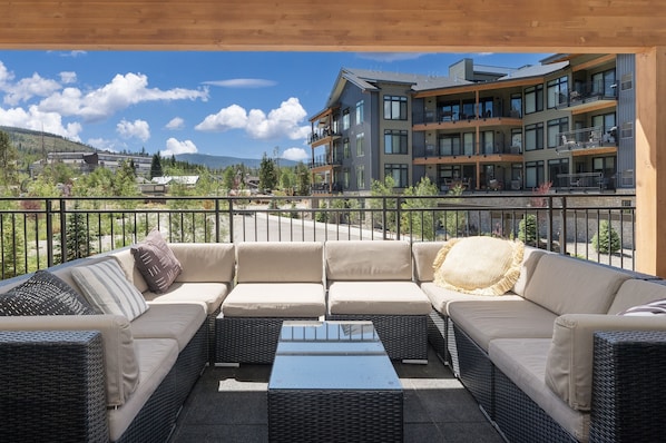Apartment, 3 Bedrooms | Terrace/patio