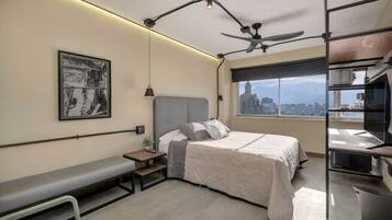 1 bedroom, desk, WiFi, bed sheets