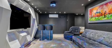 スマートテレビ、ステレオ