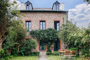 Exterior - 50m from the beach - Nice House for 8 (Dinard)