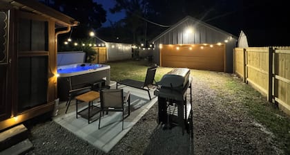 Colts Kickoff in Indy: Dine, Hot tub, BBQ & NEW Arcade