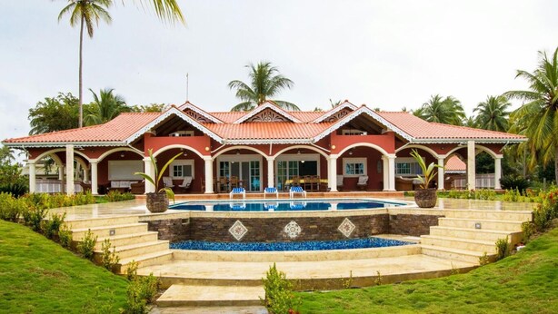 Villa | Bahagian luar