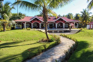 Ngoại thất