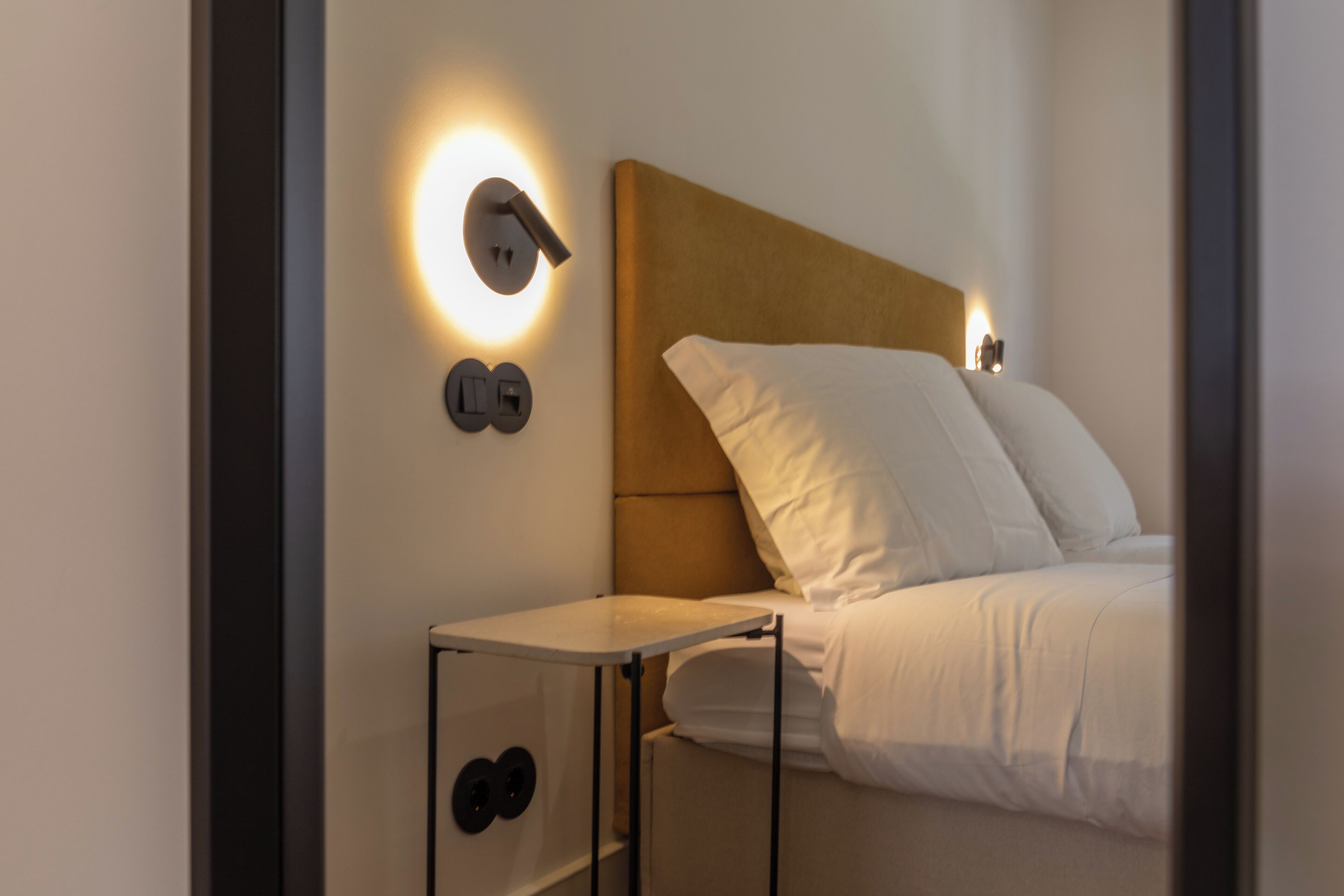 2 bedrooms, iron/ironing board, travel cot, free WiFi