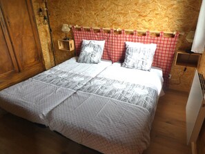 1 Schlafzimmer, Schreibtisch, Bügeleisen/Bügelbrett, kostenloses WLAN