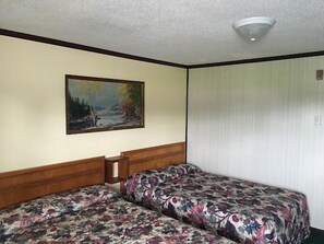 Room, 2 Double Beds, Non Smoking | Desk, free WiFi, bed sheets - Capri Motel By OYO Elwood, Wathena (Wathena)