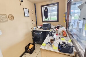 Reception - Capri Motel By OYO Elwood, Wathena (Wathena)