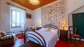 3 Schlafzimmer, BĂŒgeleisen/BĂŒgelbrett, kostenloses WLAN, BettwĂ€sche