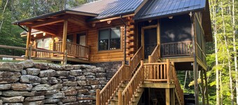 "Hilltop Hideaway"  - A "GEM" in beautiful Hocking Hills !
