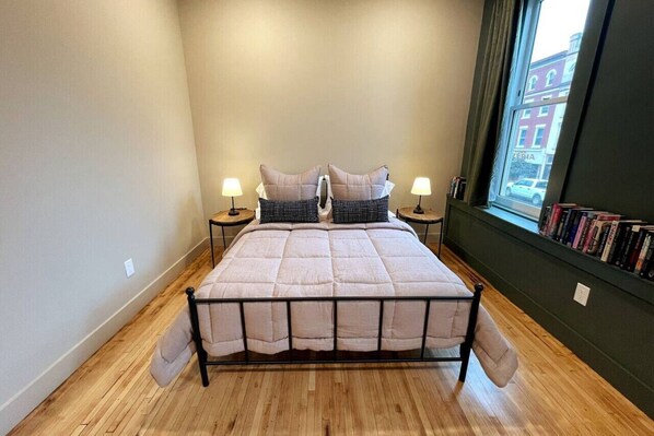 1 bedroom, desk, iron/ironing board, free WiFi