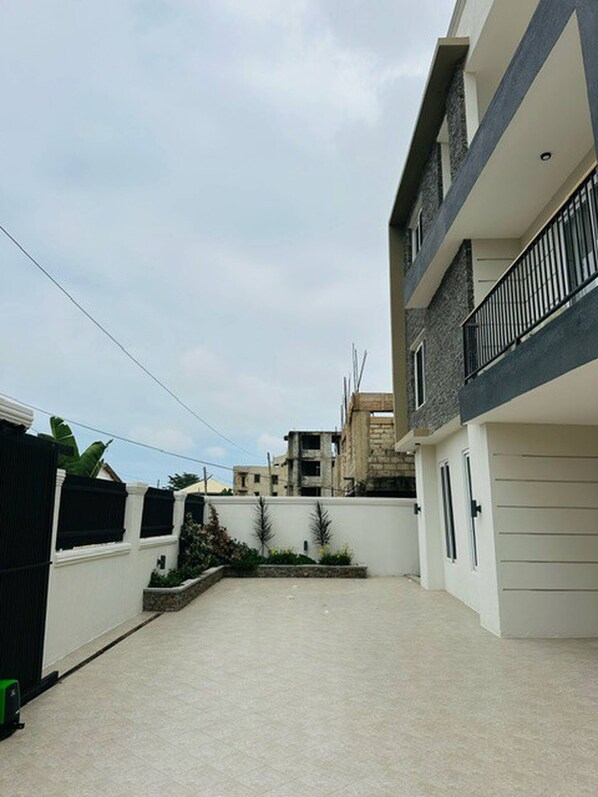 Apartment, 4 Bedrooms, City View | Exterior