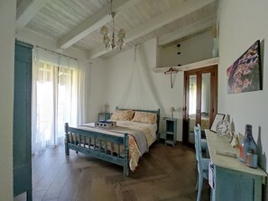 Décoration personnalisée, ameublement personnalisé, rideaux occultants