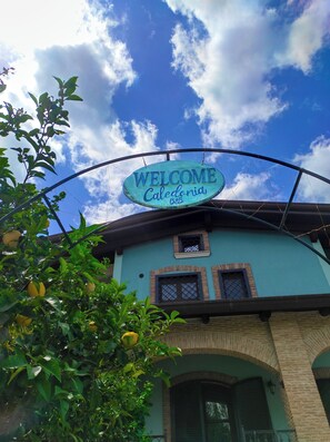 Entrée de l’hébergement