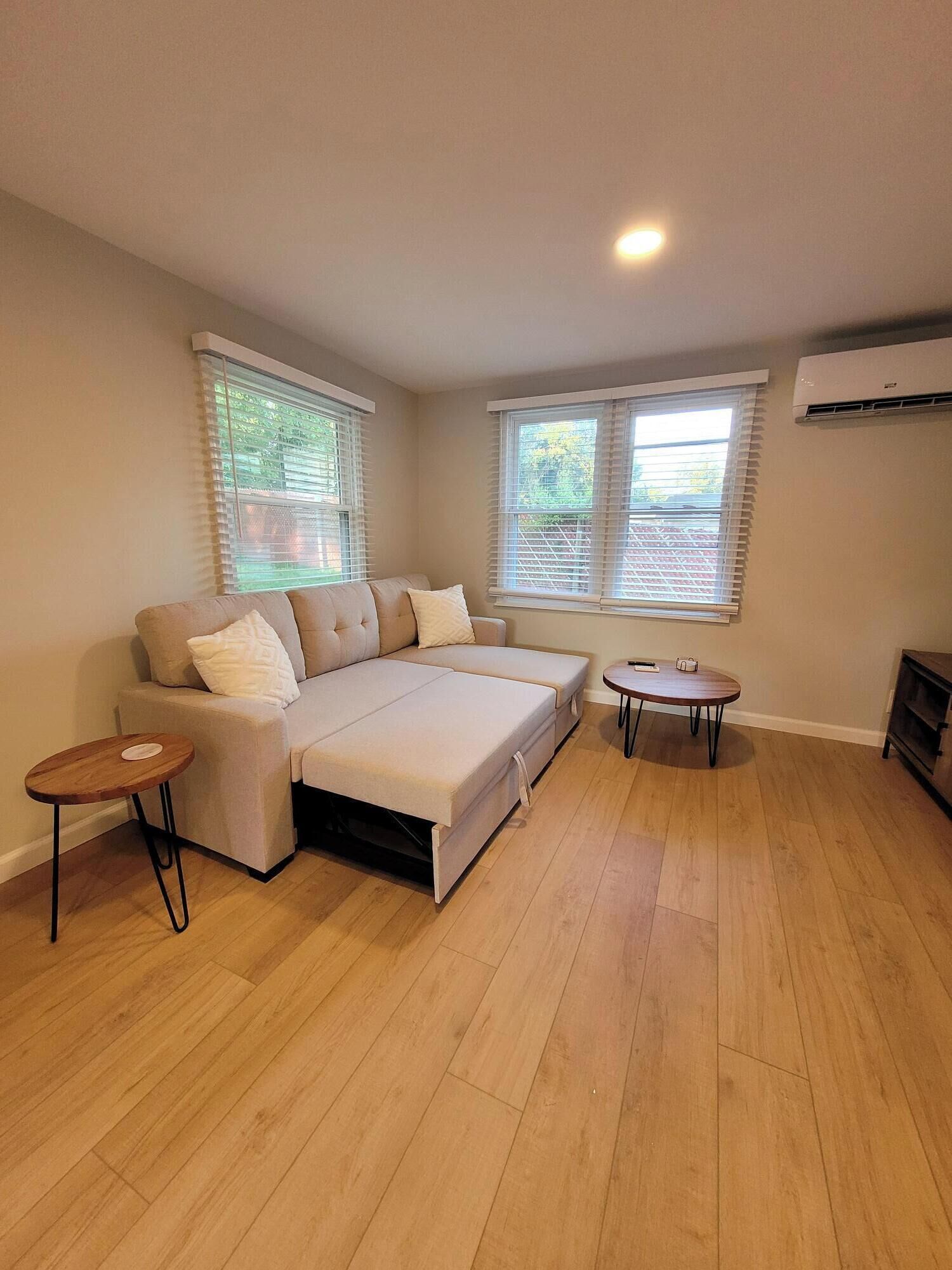 1-Bedroom Suite Near Neyland Stadium