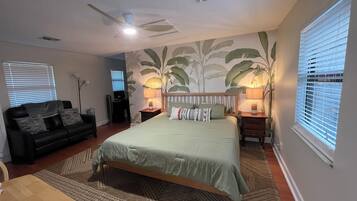 1 bedroom, desk, iron/ironing board, free WiFi