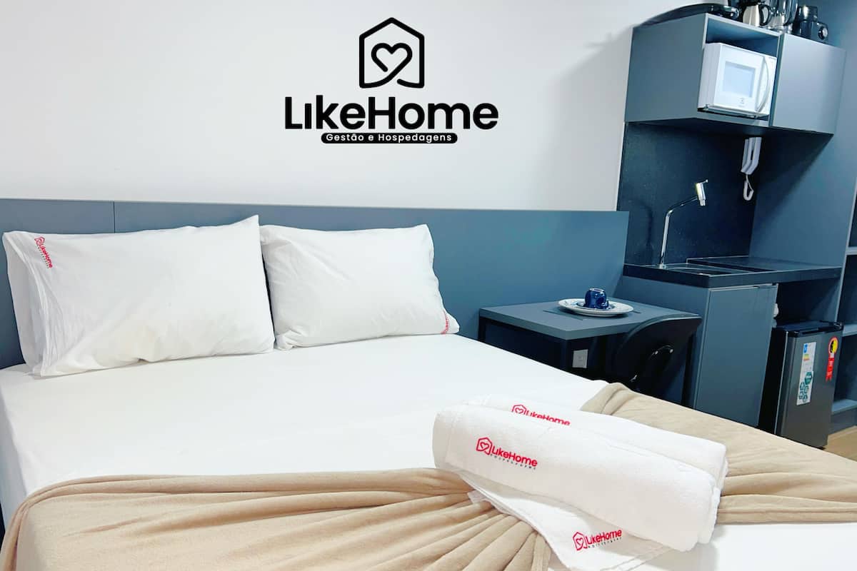 Basic Studio | 1 bedroom, individually furnished, free WiFi, bed sheets