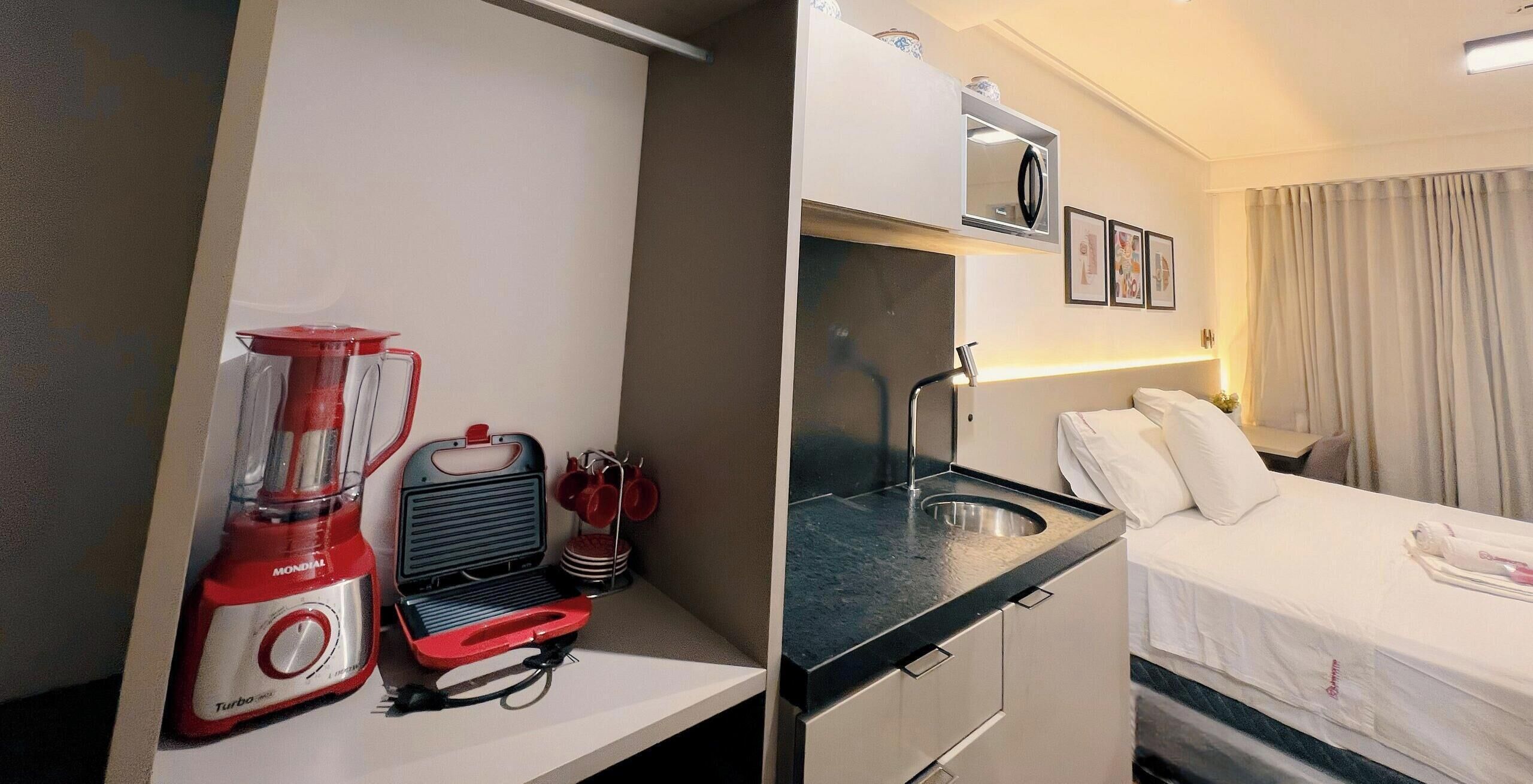 Basic-Apartment | Kostenloses WLAN, individuell eingerichtet, Bettwäsche
