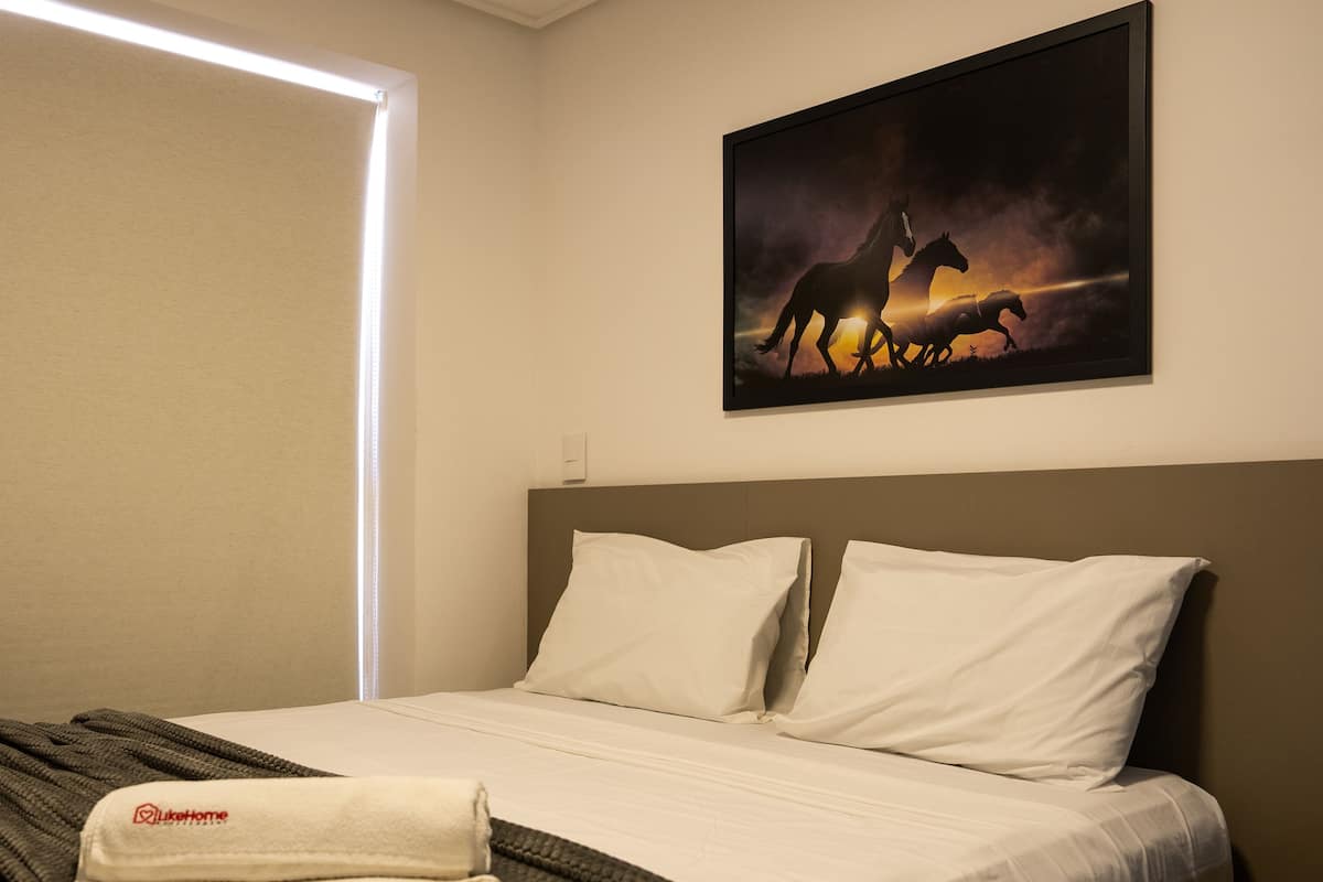 Basic Apartment | 1 bedroom, individually furnished, free WiFi, bed sheets