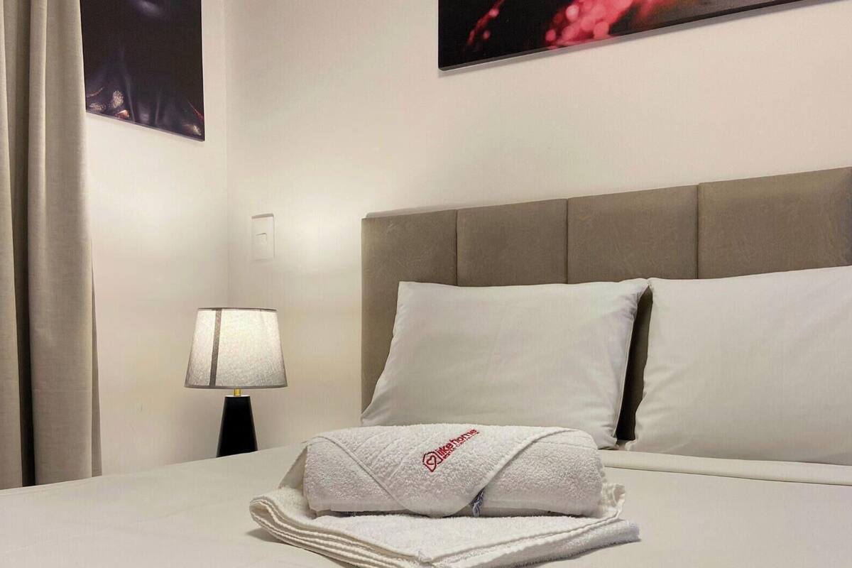Comfort-huoneisto | Ilmainen Wi-Fi, yksilöllisesti kalustettu, vuodevaatteet