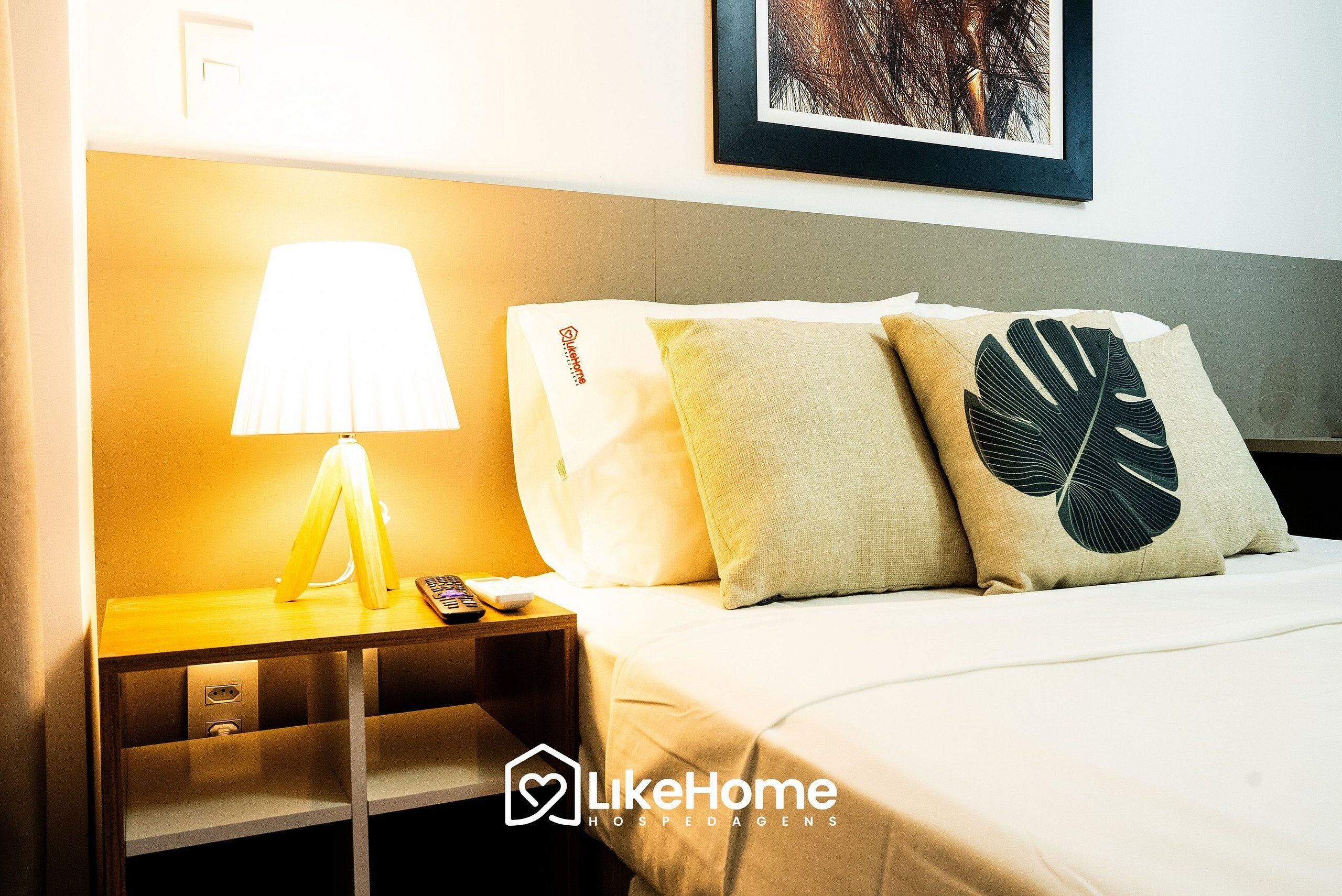 Apartamento de diseño | Wifi gratis, mobiliario individual, ropa de cama