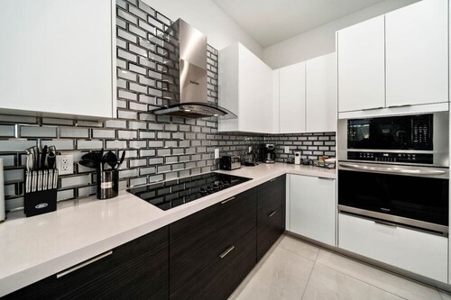 Modern Rock'nHome Near Hard Rock & Fort Lauderdale Airport