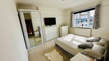 Apartamento | 2 dormitorios, tabla de planchar con plancha, wifi gratis y ropa de cama