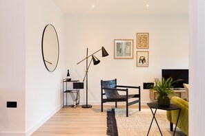 Apartment | 1 bedroom - The Tottenham Sanctuary - Adorable 1bdr Flat With Balcony (London)