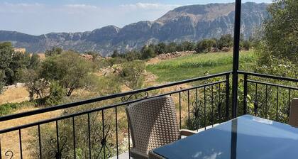 Nemrut Çeşme Otel