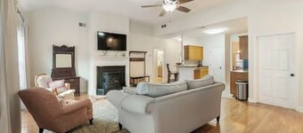 Charming 3-bedroom house with WiFi and AC in delightful McDonough