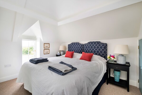 2 habitaciones, wifi gratis y ropa de cama 