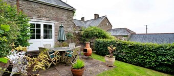 Coach House Wellbeing Retreat