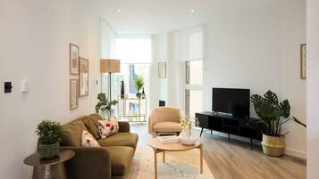 Apartment (1 Bedroom) | Living area