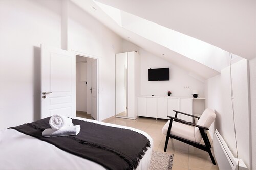 L'edificio - Paris Disney - 5 Chambres - 12p