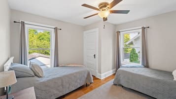 4 chambres, fer et planche Ă  repasser, Wi-Fi gratuit, draps fournis