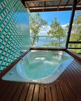 Bungalow, Lake View | In-room safe, individually decorated, individually furnished, desk